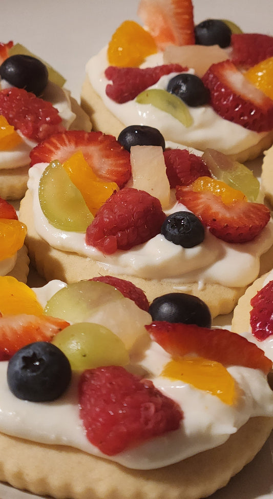 Fruit Pizza Cookies {perfect for entertaining!}